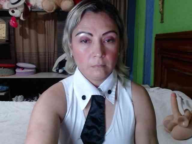 Charlizetheron1 webcam