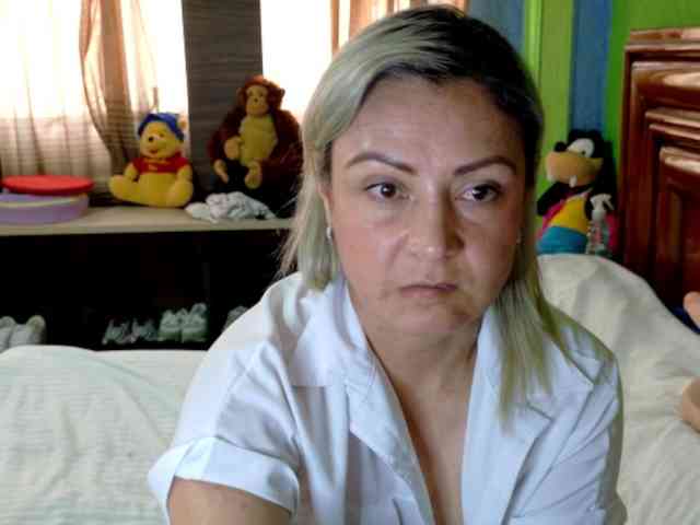 Charlizetheron1 webcam