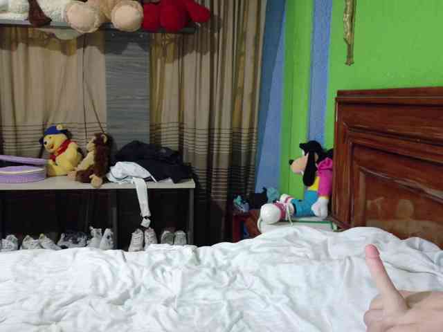 Charlizetheron1 webcam