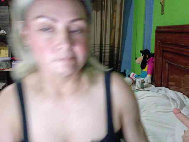 Charlizetheron1 webcam