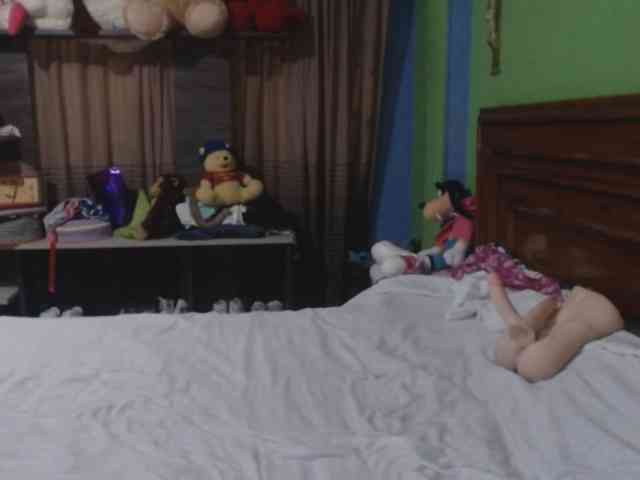 Charlizetheron1 webcam