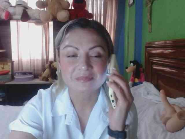 Charlizetheron1 webcam