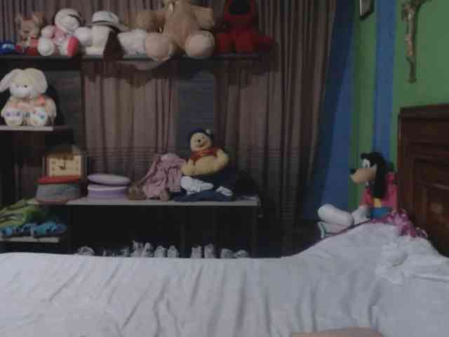 Charlizetheron1 webcam