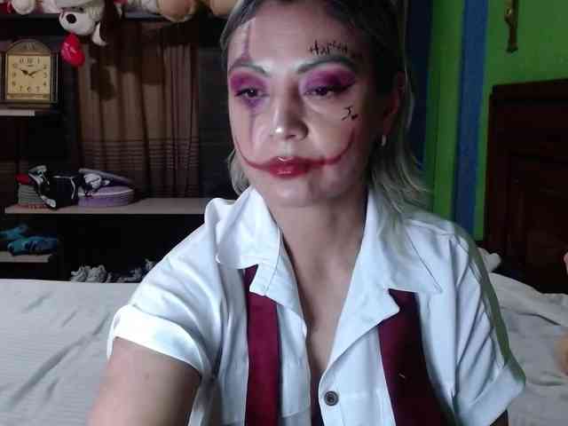 Charlizetheron1 webcam