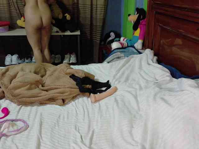 Charlizetheron1 webcam