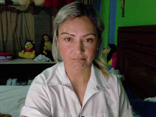 Charlizetheron1 webcam