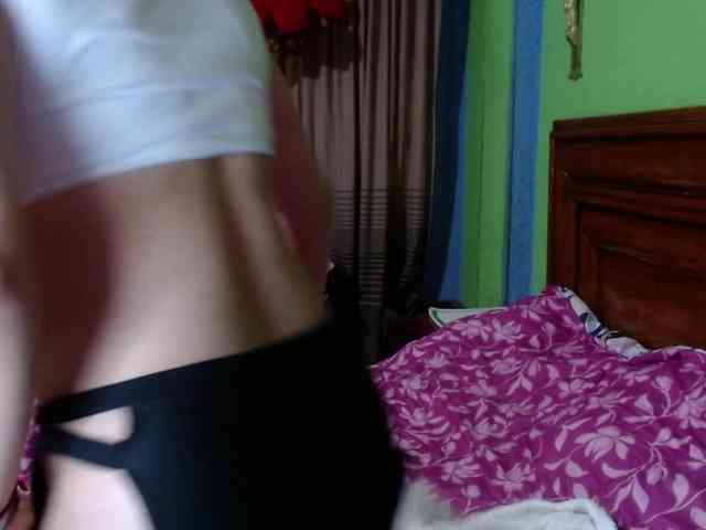 Charlizetheron1 webcam