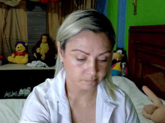 Charlizetheron1 webcam