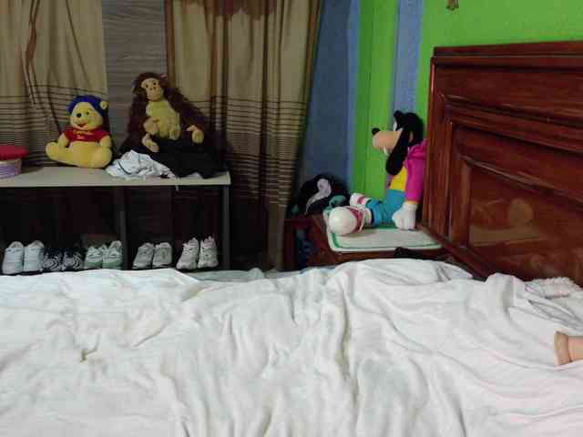 Charlizetheron1 webcam