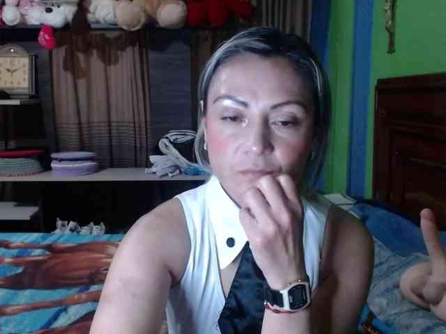 Charlizetheron1 webcam