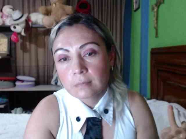 Charlizetheron1 webcam