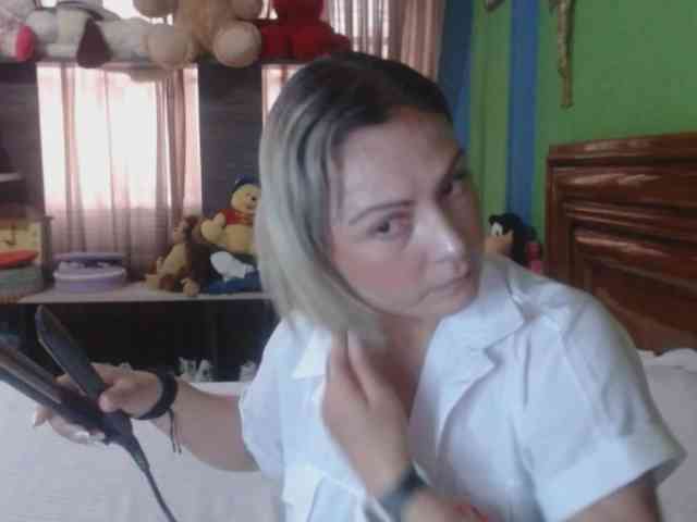 Charlizetheron1 webcam