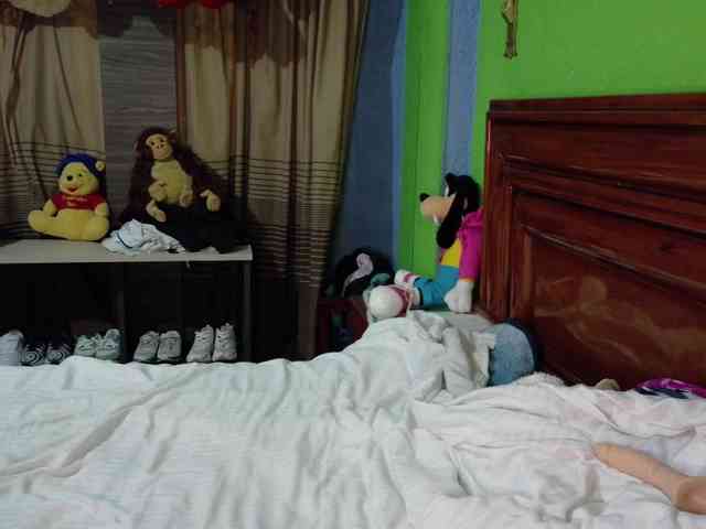 Charlizetheron1 webcam