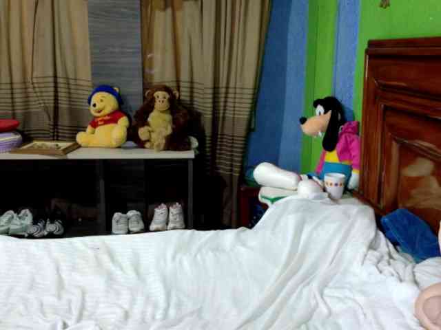 Charlizetheron1 webcam