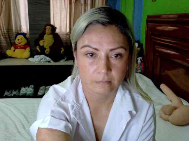 Charlizetheron1 webcam