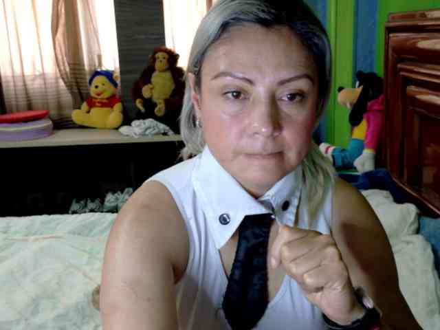 Charlizetheron1 webcam