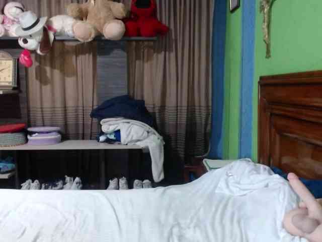 Charlizetheron1 webcam