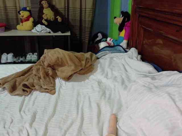 Charlizetheron1 webcam