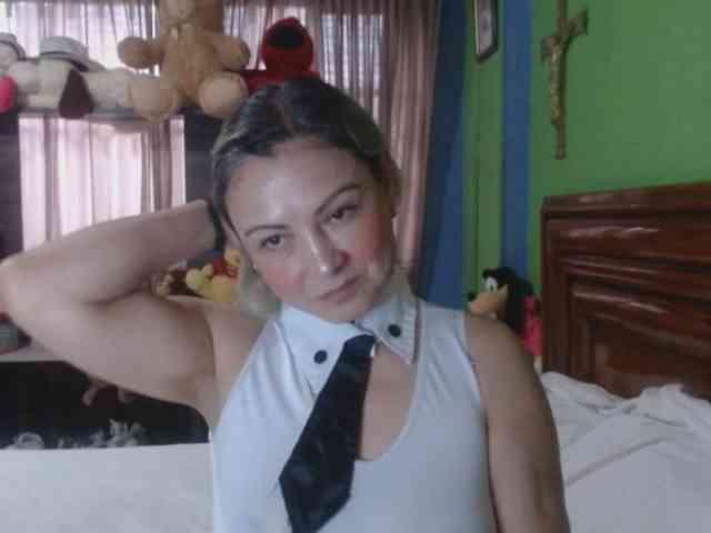 Charlizetheron1 webcam