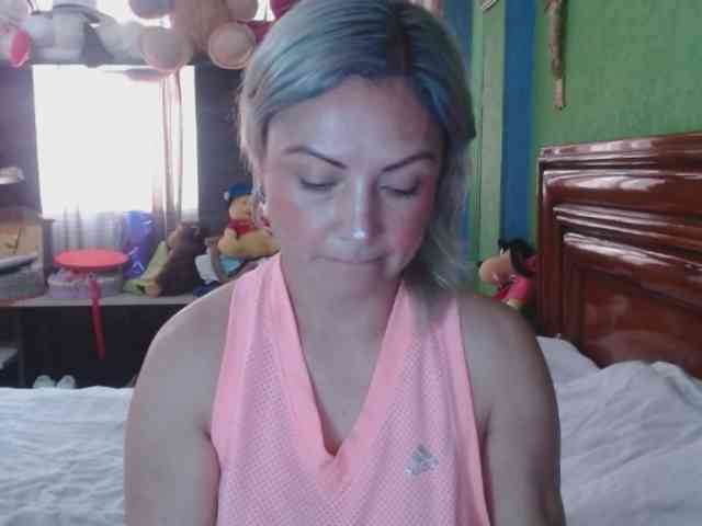 Charlizetheron1 webcam