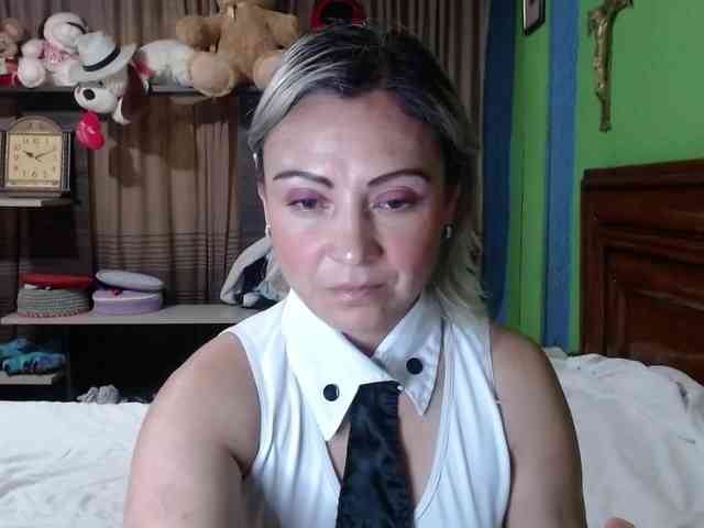 Charlizetheron1 webcam