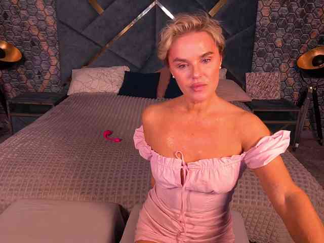 PleasureWeCouple Live Webcam on BongaCams