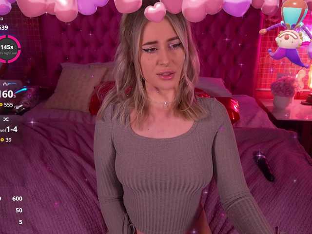 ArolinaNight's BongaCams show and profile