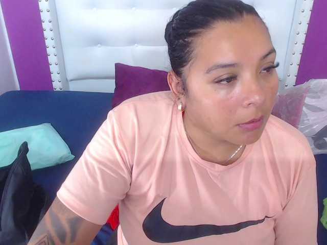 fat-naughtyass's BongaCams show and profile