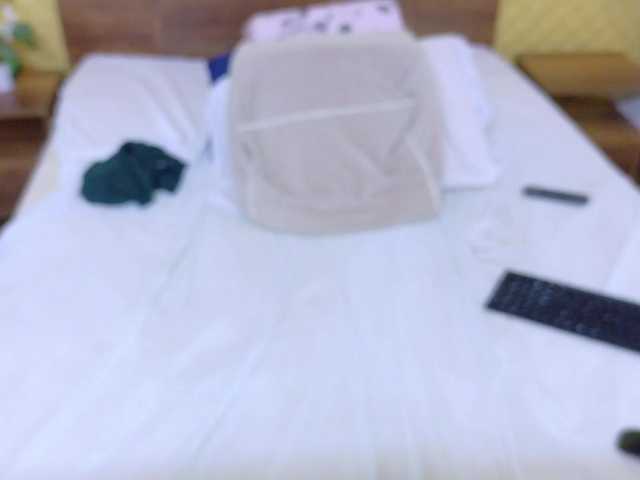 fat-naughtyass's BongaCams show and profile