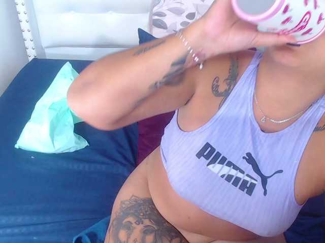 fat-naughtyass's BongaCams show and profile