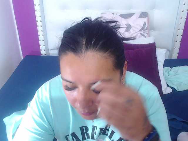 fat-naughtyass's BongaCams show and profile