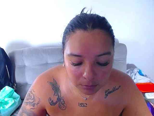 fat-naughtyass webcam