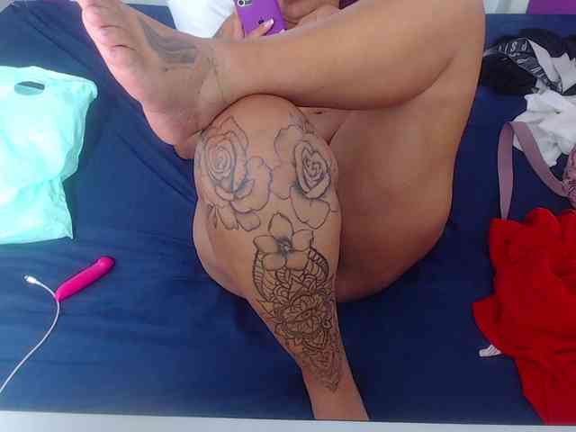 fat-naughtyass webcam