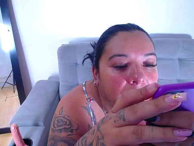 fat-naughtyass webcam