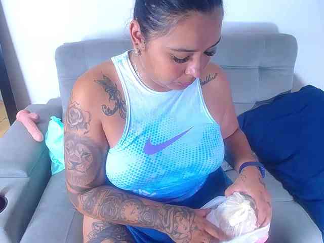 fat-naughtyass webcam