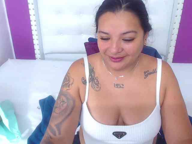 fat-naughtyass webcam