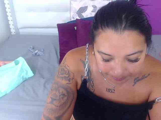 fat-naughtyass webcam