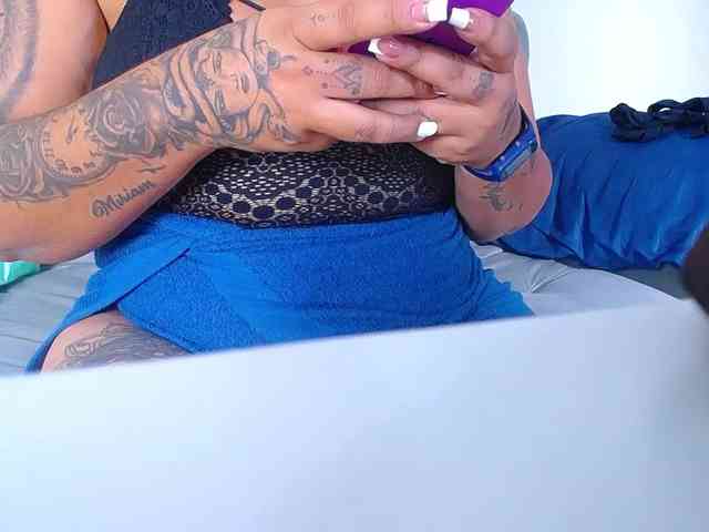 fat-naughtyass webcam