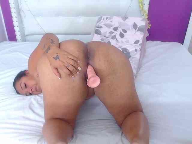 fat-naughtyass webcam