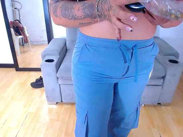 fat-naughtyass webcam