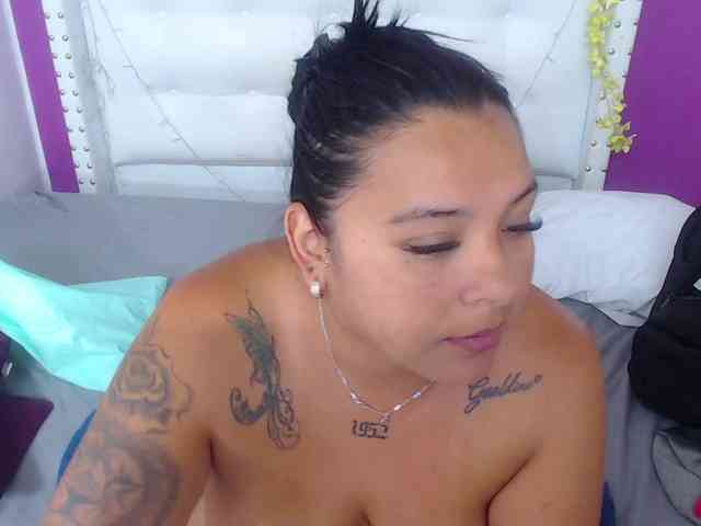 fat-naughtyass webcam