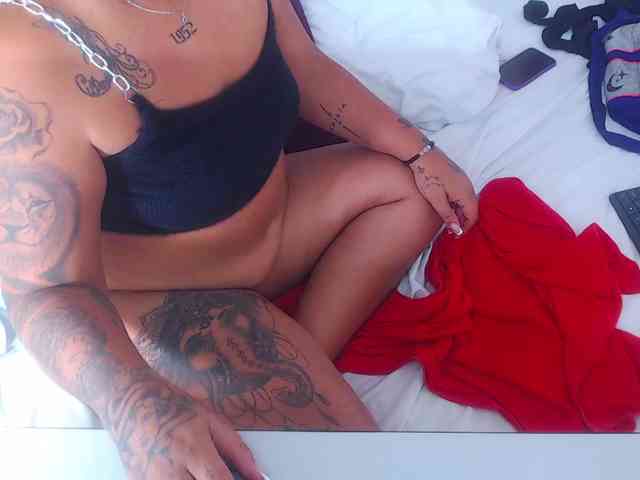 fat-naughtyass webcam