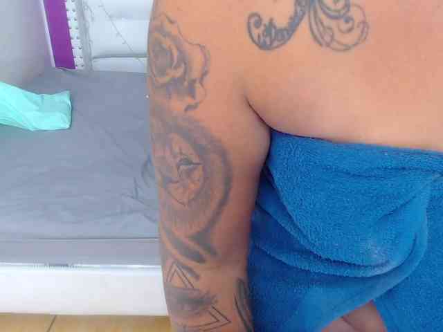 fat-naughtyass webcam