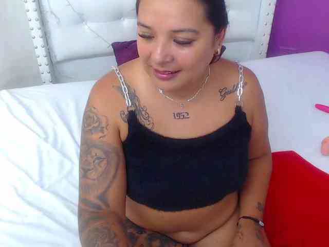 fat-naughtyass webcam