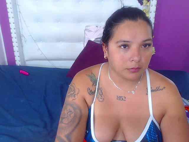 fat-naughtyass webcam