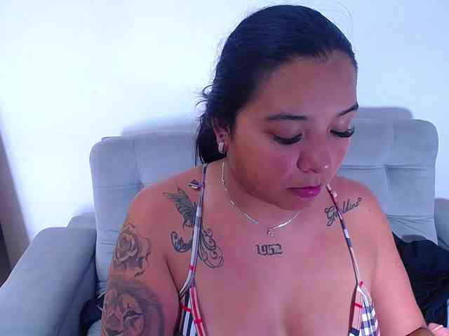 fat-naughtyass webcam