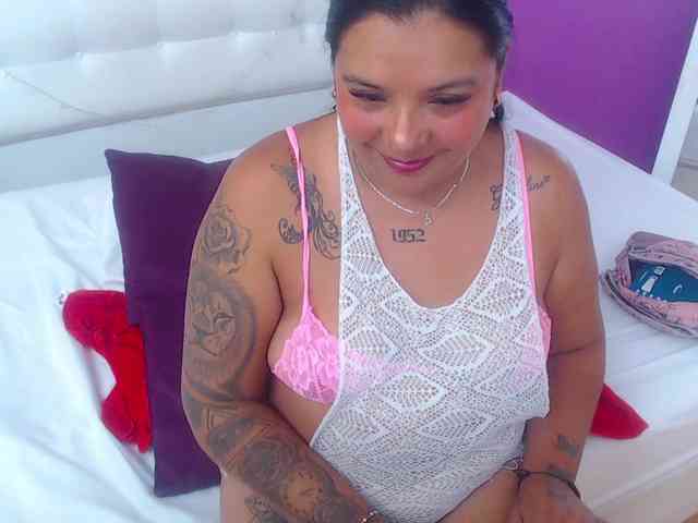 fat-naughtyass webcam