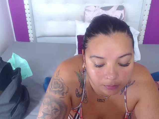 fat-naughtyass Live Webcam on BongaCams