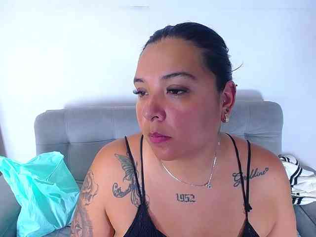 fat-naughtyass webcam