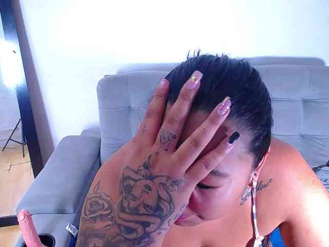 fat-naughtyass webcam